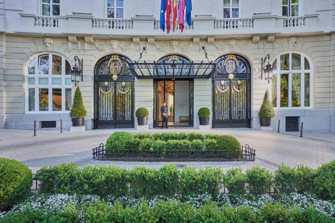 Mandarin Oriental Ritz, Madrid, Entrance